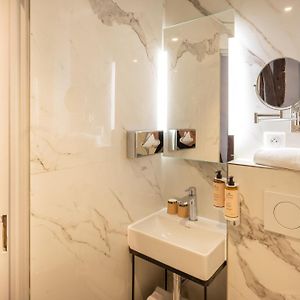 Klassieke Kamer met Twee Aparte Bedden
